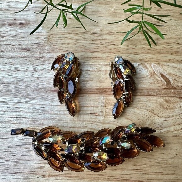 VTG Statement‎ Earrings 1.75" Match 4" Brooch AB Rhinestone Topaz Glass Navettes - Picture 3 of 9